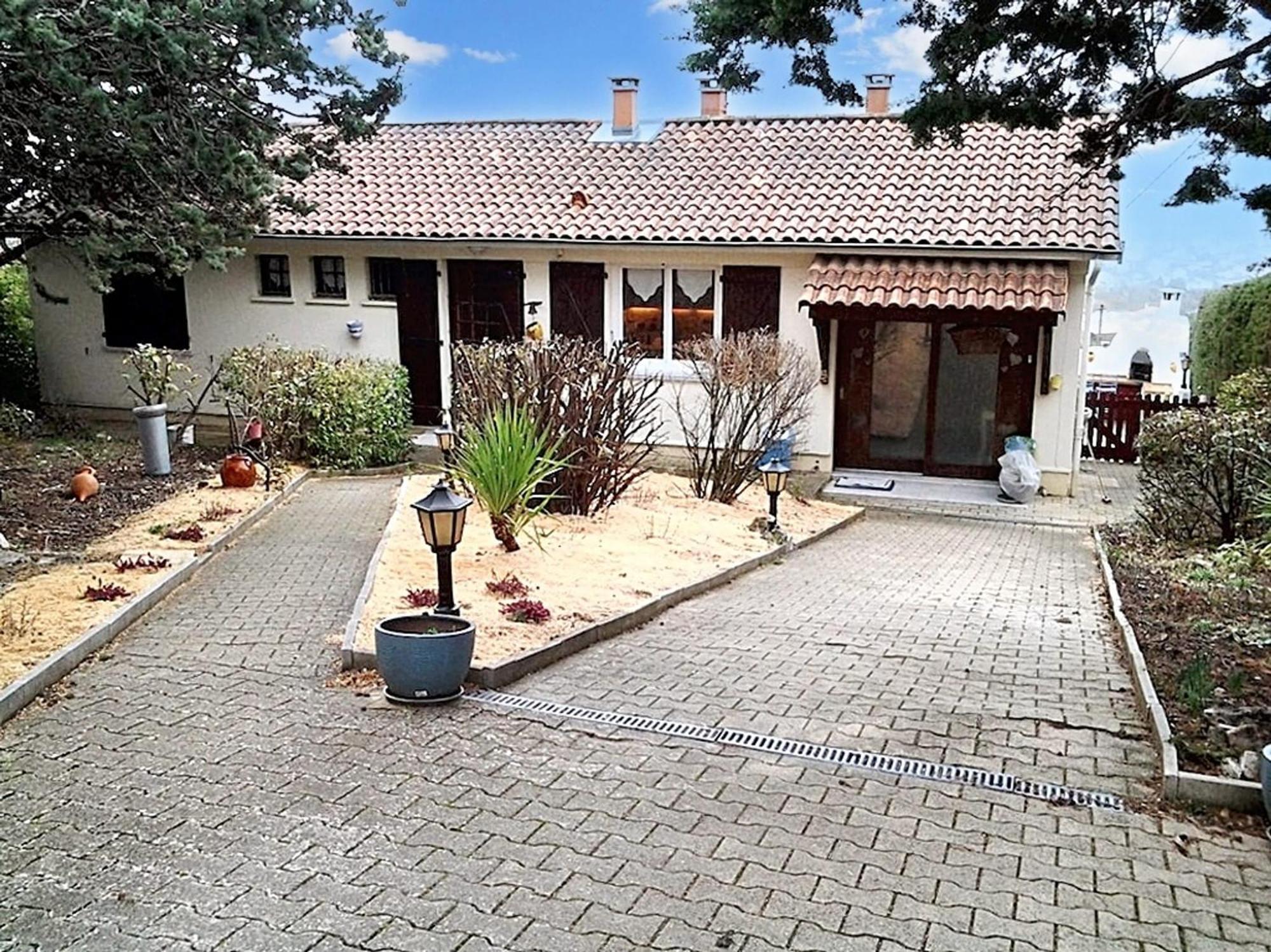 Maison Paisible A Veyras Avec Piscine Privee Et Vue Montagne מראה חיצוני תמונה