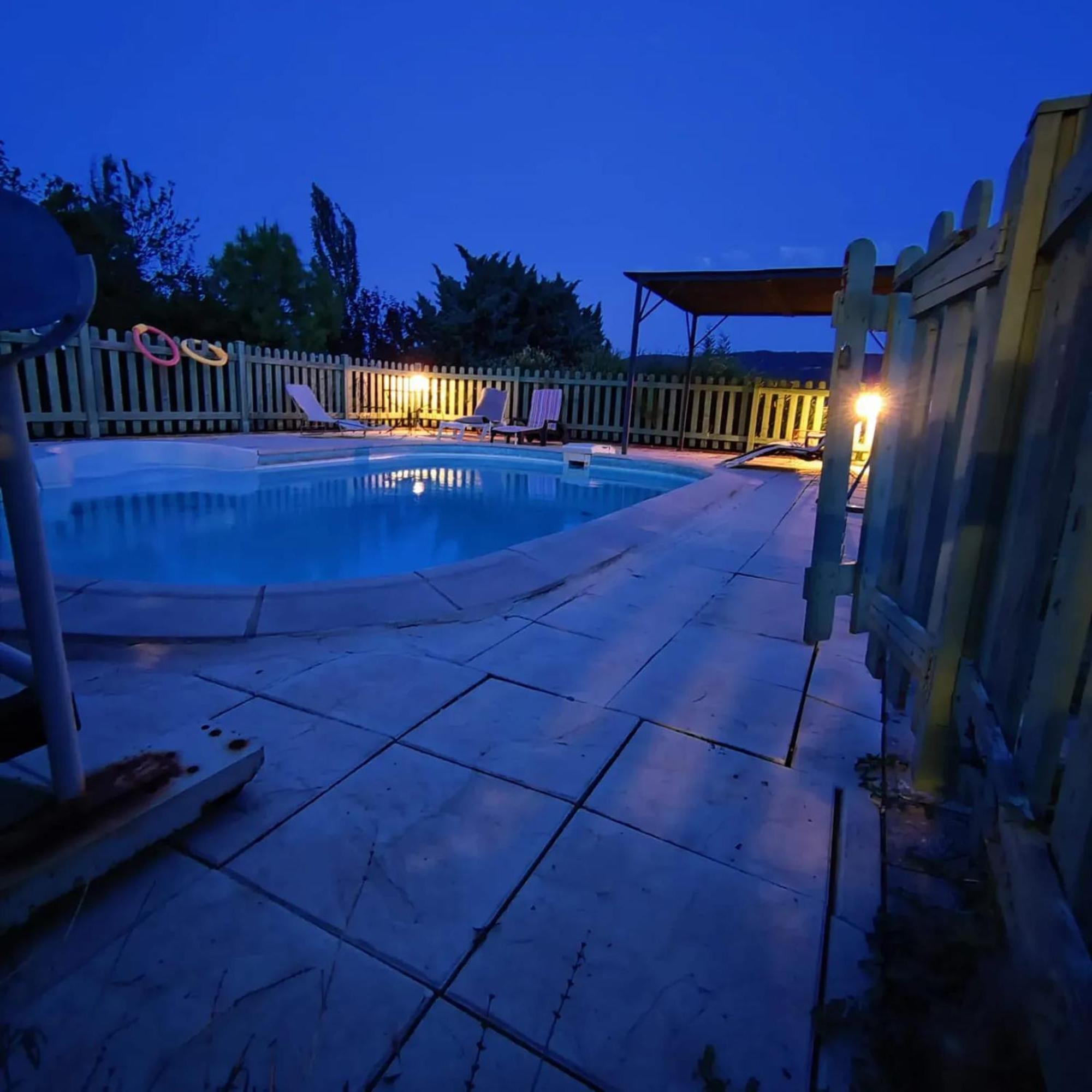 Maison Paisible A Veyras Avec Piscine Privee Et Vue Montagne מראה חיצוני תמונה